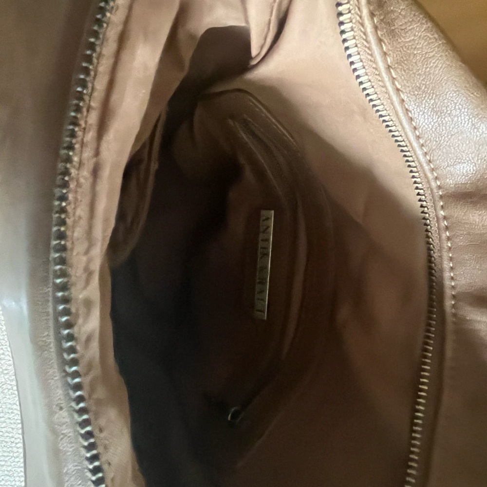 Brown leather backpack style Antik Kraft bag. - Picture 4 of 8
